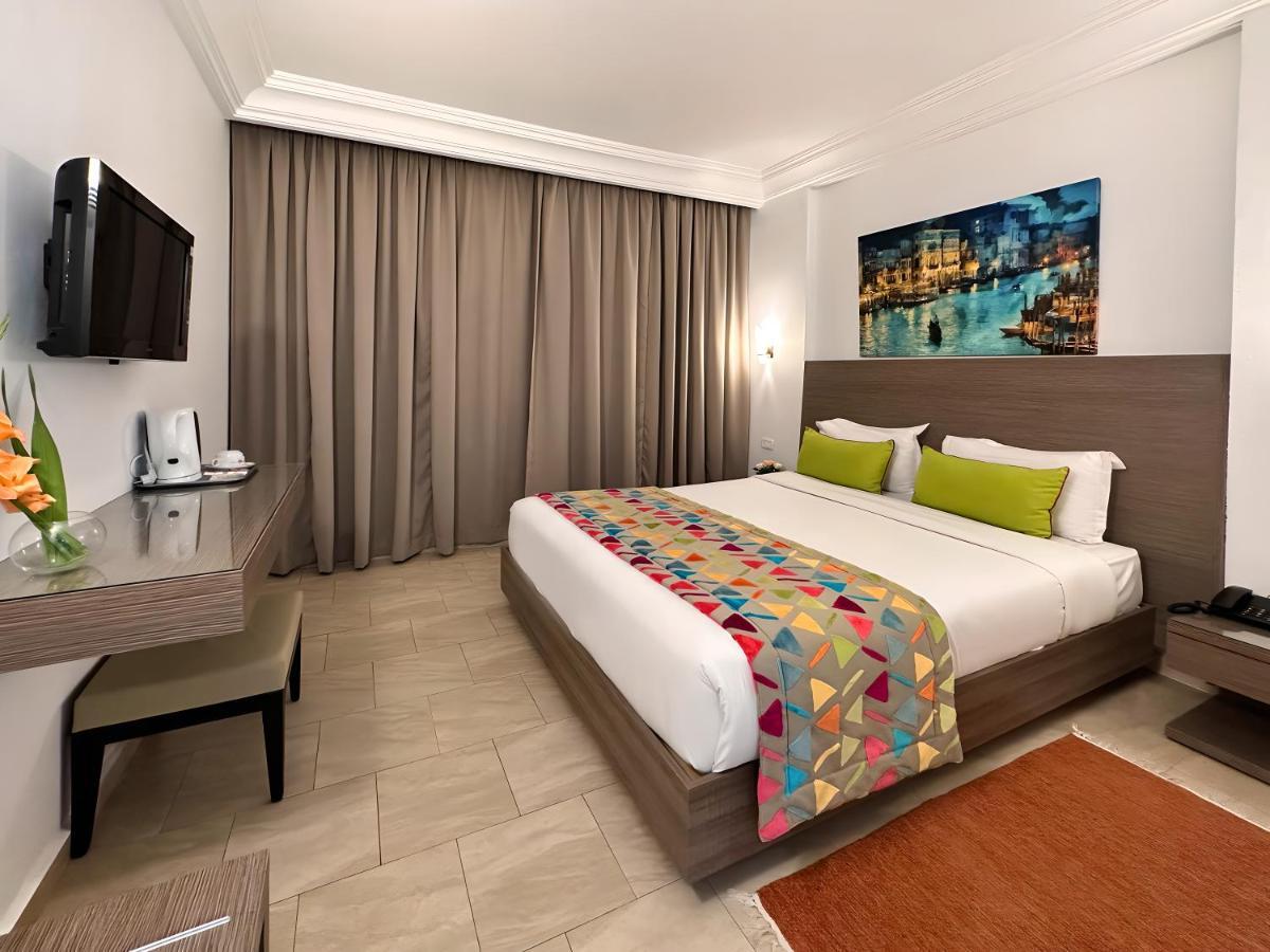 Отель El Oumara 3*